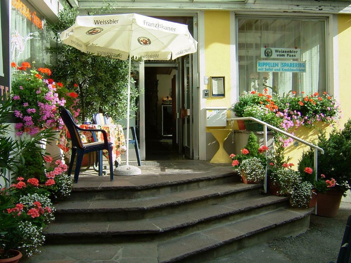 Hotel Schwarzer Adler Landeck Exterior photo